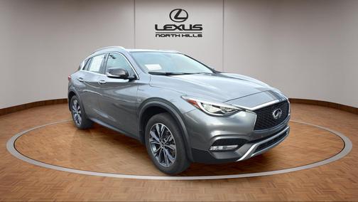 2018 INFINITI QX30 Premium