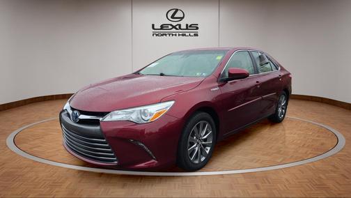 2017 Toyota Camry Hybrid XLE