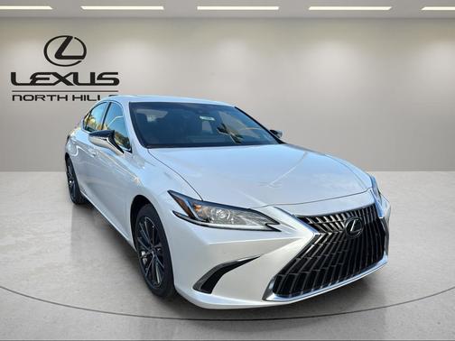 White Pearl 2025 Lexus ES 350 Base