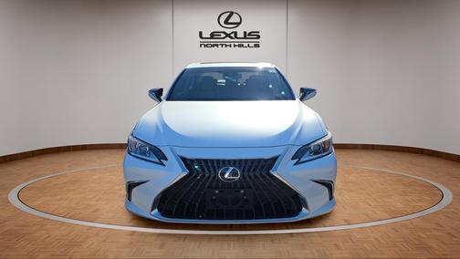 2025 Lexus ES 350 Base