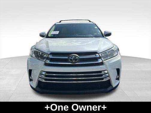 2019 Toyota Highlander Limited Platinum