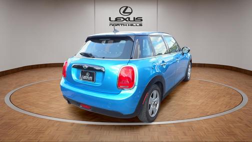 2016 MINI Hardtop Cooper