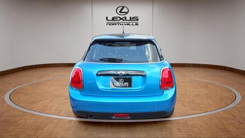 2016 MINI Hardtop Cooper