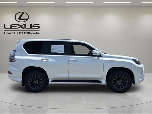 Starfire Pearl 2022 Lexus GX 460 Premium