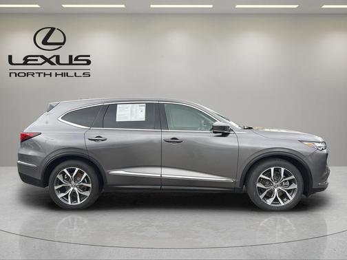 2023 Acura MDX Technology Package