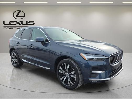 2022 Volvo XC60 B5 Inscription