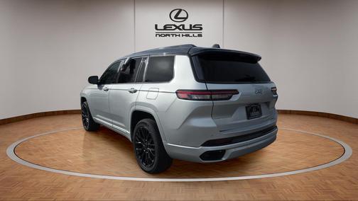 2022 Jeep Grand Cherokee L Summit Reserve