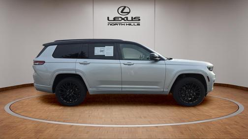 2022 Jeep Grand Cherokee L Summit Reserve