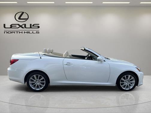 2010 Lexus IS 250C Base