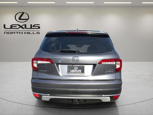 2021 Honda Pilot AWD Elite