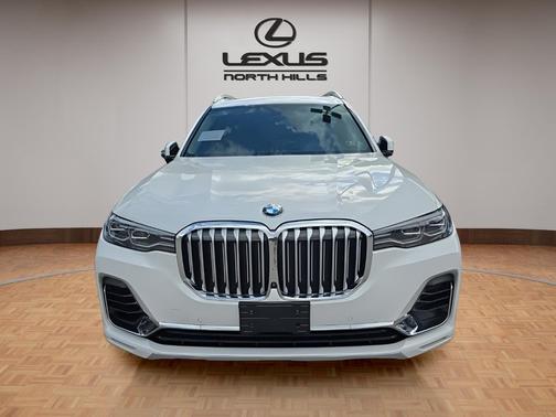 2020 BMW X7 xDrive40i