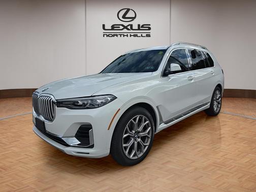 2020 BMW X7 xDrive40i