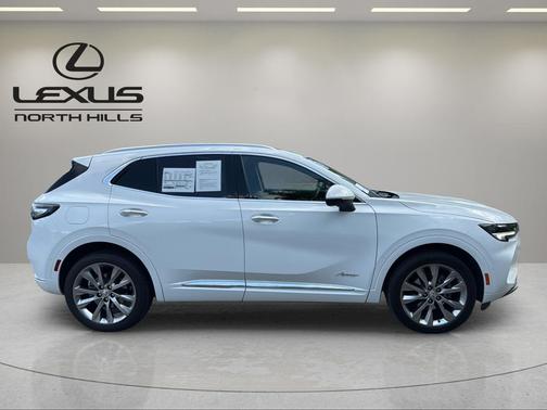 Olympic White 2022 Buick Envision AWD Avenir