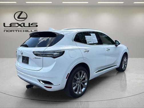 Olympic White 2022 Buick Envision AWD Avenir