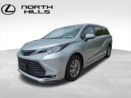 2021 Toyota Sienna XLE 7 Passenger