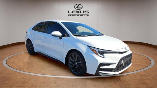 2025 Toyota Corolla SE