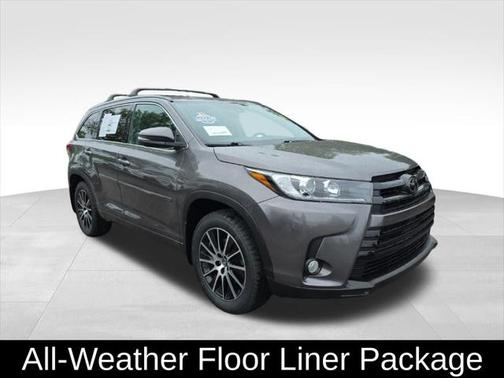 2018 Toyota Highlander SE