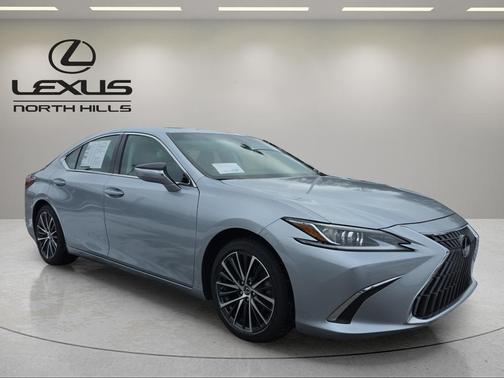 2023 Lexus ES 350 Base