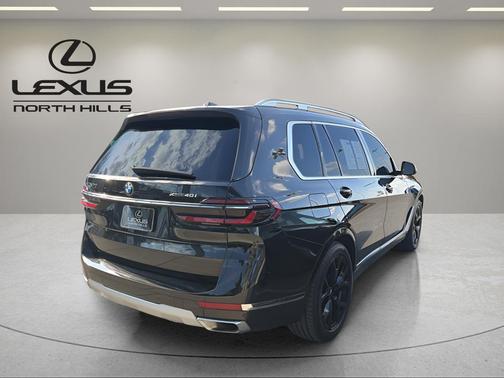 2024 BMW X7 xDrive40i