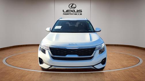 2023 Kia Seltos EX