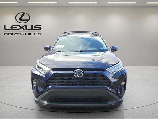 2021 Toyota RAV4 Hybrid XLE Premium