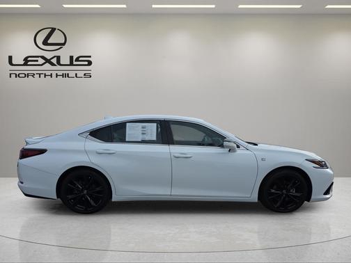 2022 Lexus ES 350 F Sport