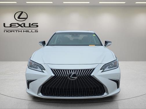 2019 Lexus ES 350 Base