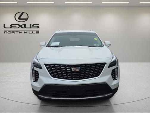 2020 Cadillac XT4 Premium Luxury