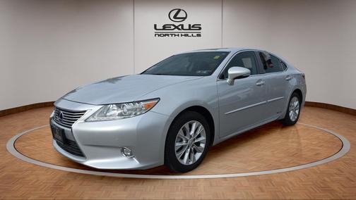 2014 Lexus ES 300h Base