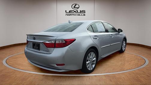 2014 Lexus ES 300h Base
