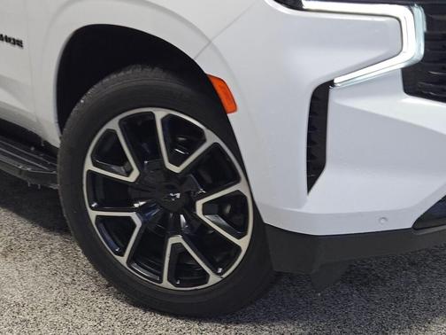 2023 Chevrolet Tahoe 4WD RST