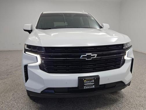 2023 Chevrolet Tahoe 4WD RST