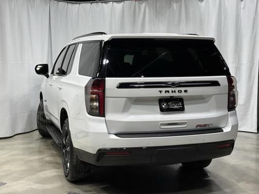 2023 Chevrolet Tahoe 4WD RST