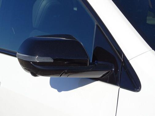 White Frost Tricoat 2025 Buick Enclave Sport Touring