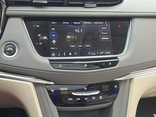 2021 Cadillac XT5 Premium Luxury