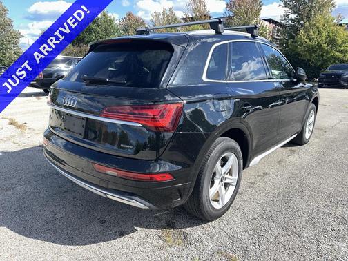 2022 Audi Q5 40 Premium
