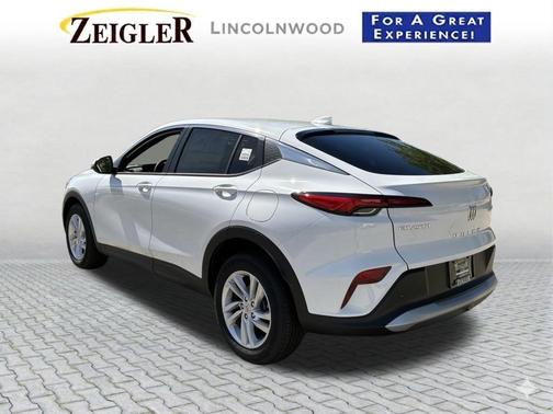 Summit White 2026 Buick Envista Preferred FWD