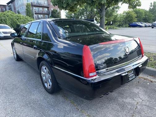 2006 Cadillac DTS Base