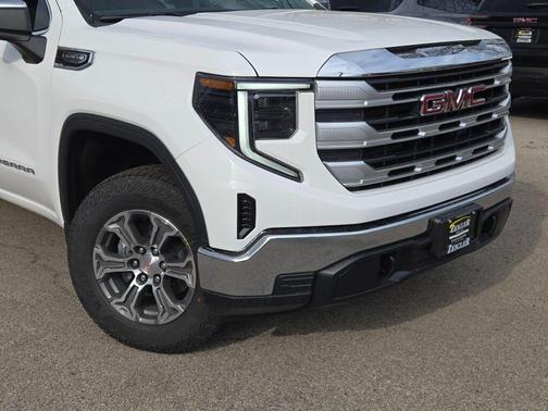 Summit White 2026 GMC Sierra 1500 SLE