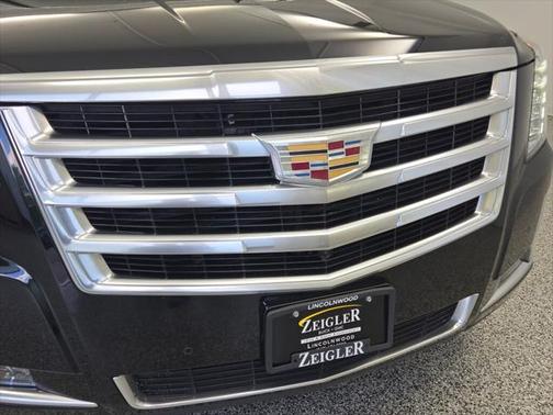 2018 Cadillac Escalade Luxury