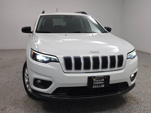 2022 Jeep Cherokee Latitude Lux