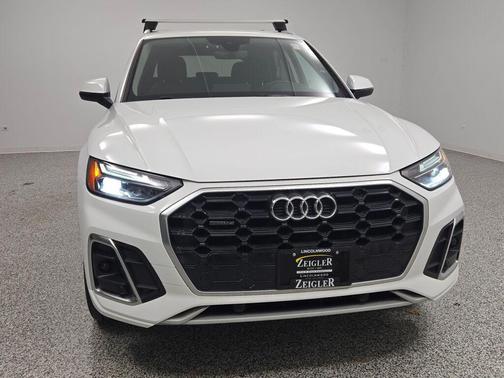 2022 Audi Q5 45 S line Premium