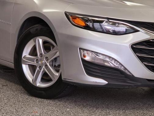 2022 Chevrolet Malibu FWD LT