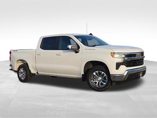 Summit White 2022 Chevrolet Silverado 1500 LT