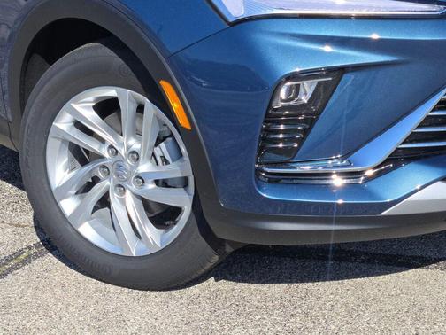 Ocean Blue Metallic 2026 Buick Envista Preferred FWD