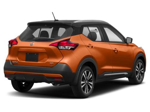 Monarch Orange/Super Black 2019 Nissan Kicks SR