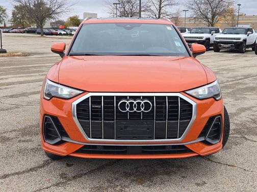2022 Audi Q3 45 S line Premium