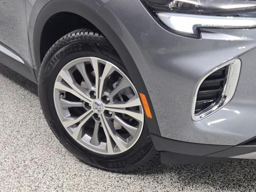 2022 Buick Envision FWD Preferred