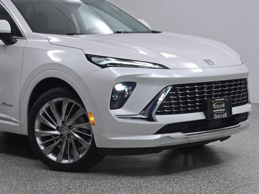 2024 Buick Envision Avenir AWD