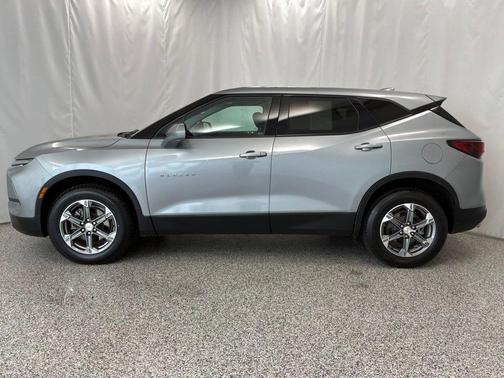 Sterling Metallic 2023 Chevrolet Blazer 2LT
